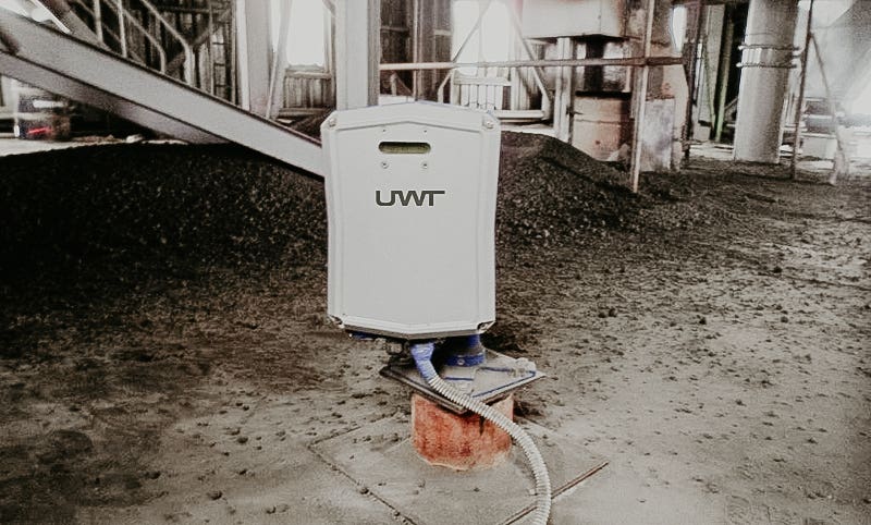 Lot sensor defies cement dust and high temperatures
