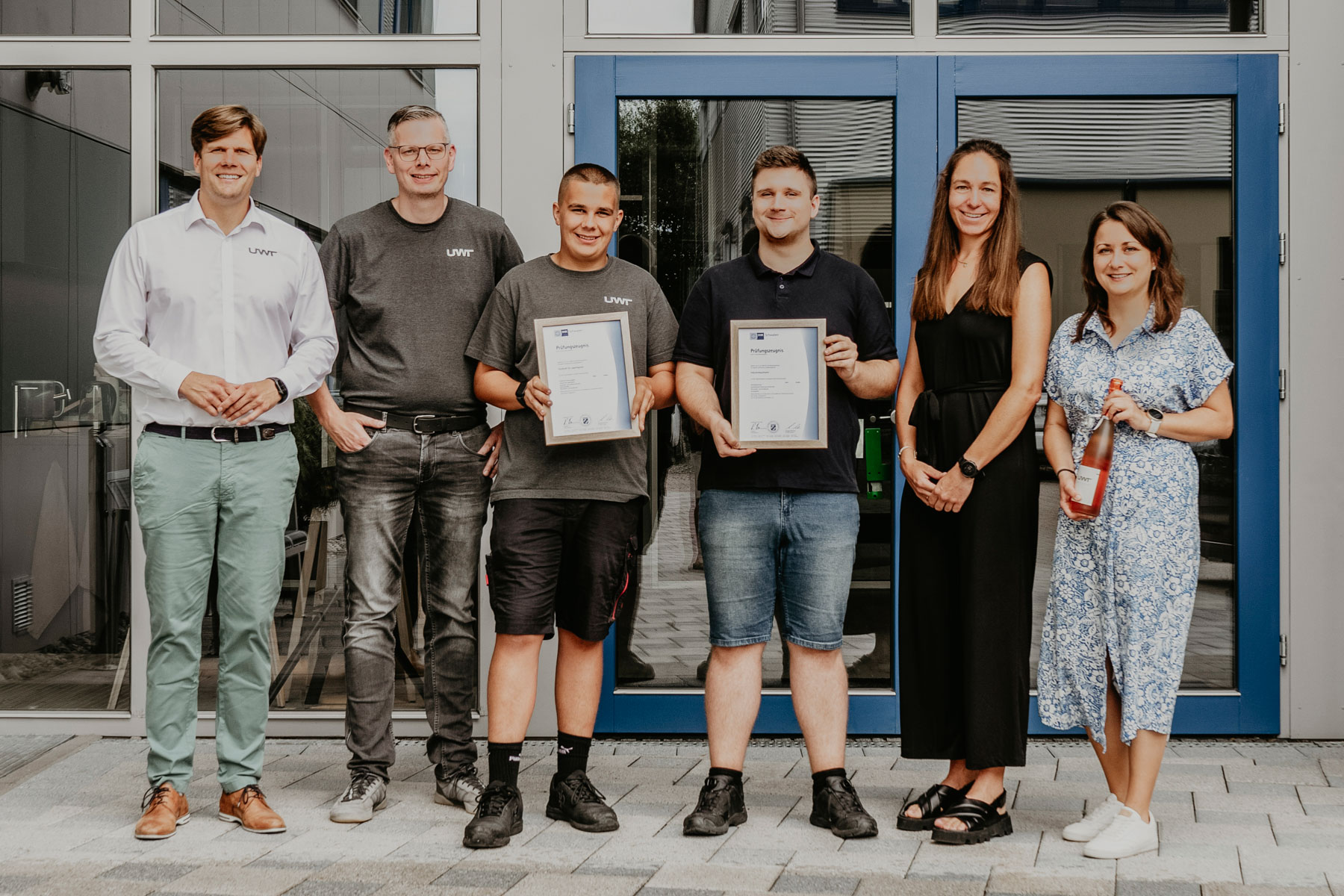 Gratulation der UWT-Azubis zum Ausbildungsende